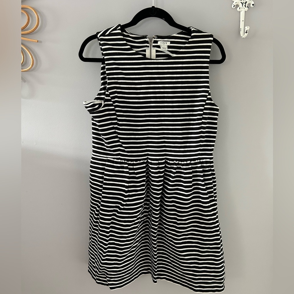 Women’s casual J. Crew stripped dress size L